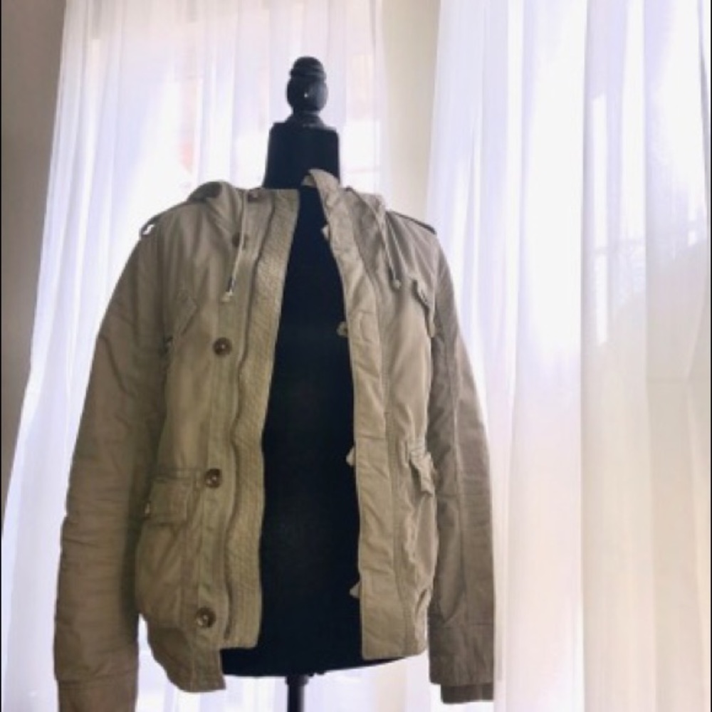 TNA Cozy Green Jacket 💚 - Picture 11 of 14